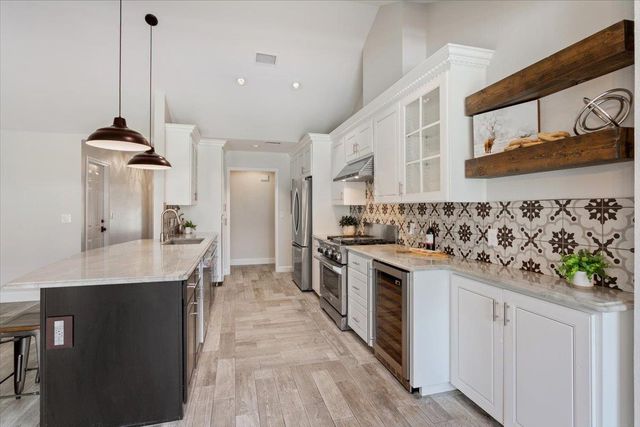 110 Sunset RD, Georgetown, TX 78633