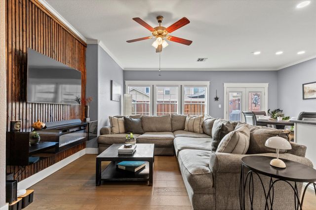 706 S Jupiter Road 1307, Allen, TX 75002