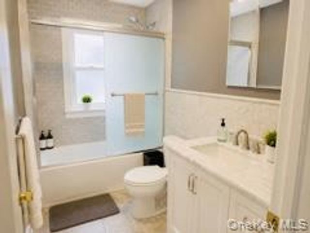 91-09 50th Avenue, Elmhurst, NY 11373