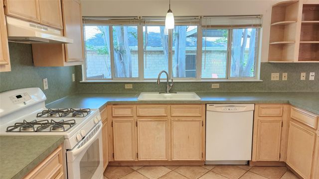 603 GREEN FIELD CV, Pflugerville, TX 78660