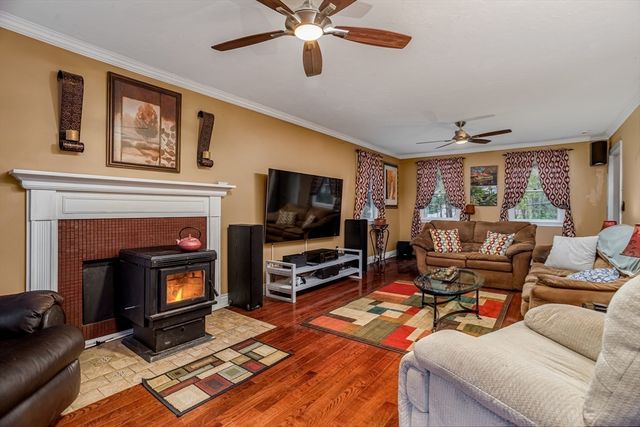 34 Jeffrey, Fitchburg, MA 01420
