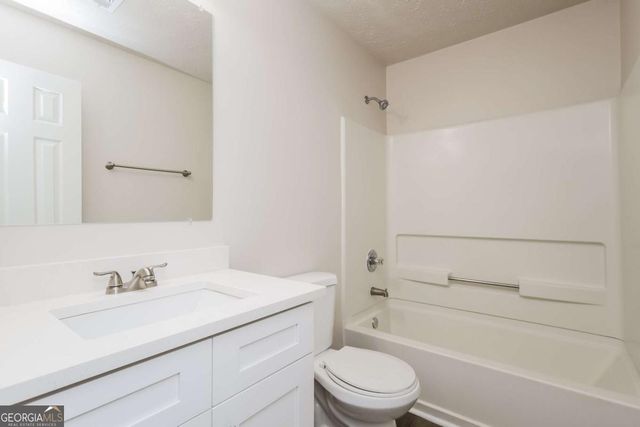 1500 Mine Run, Hampton, GA 30228