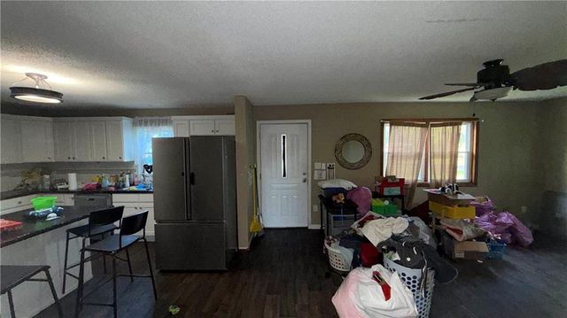 401 W Chestnut Street, Archie, MO 64725