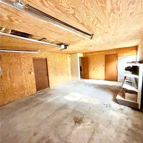 401 W Chestnut Street, Archie, MO 64725