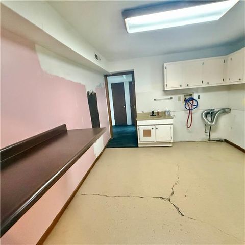 401 W Chestnut Street, Archie, MO 64725