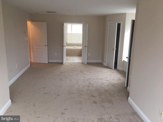 2122 DARCY GREEN PL, Silver Spring, MD 20910