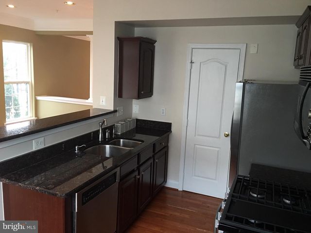 2122 DARCY GREEN PL, Silver Spring, MD 20910