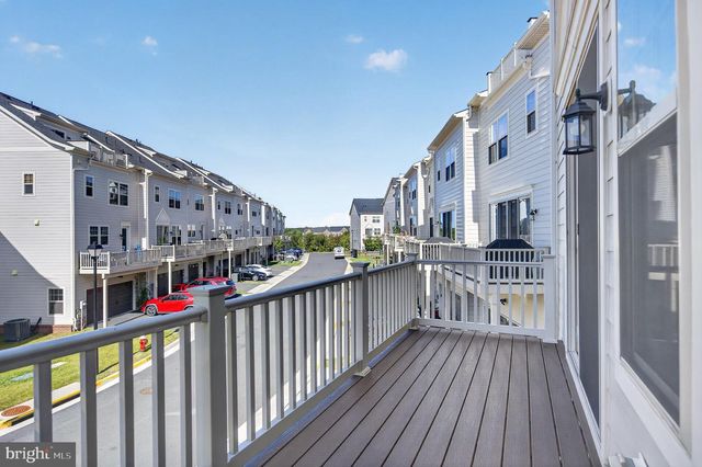 830 SAWBACK SQ NE, Leesburg, VA 20176