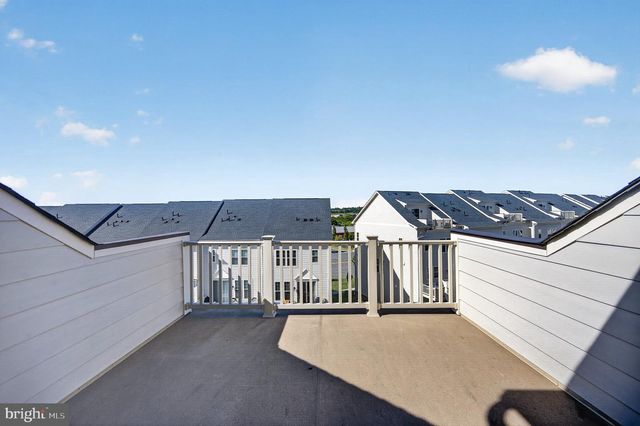 830 SAWBACK SQ NE, Leesburg, VA 20176