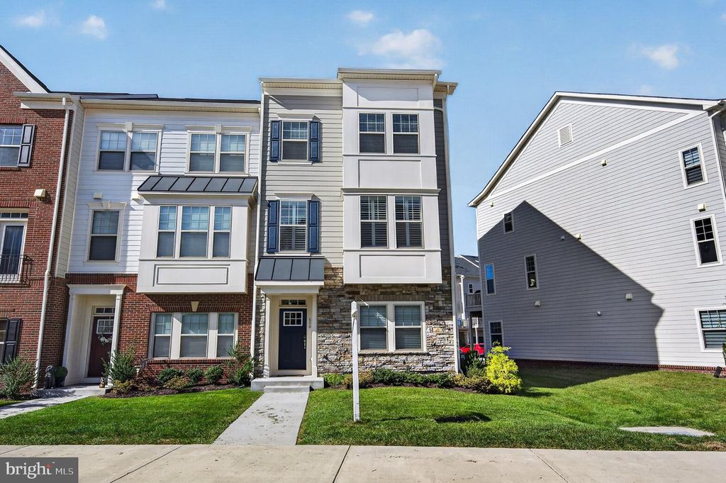 830 SAWBACK SQ NE, Leesburg, VA 20176