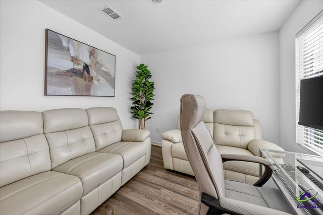 248 Dream Catcher Drive, Lizella, GA 31052