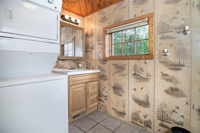 1442 W Tyler Road, Hart, MI 49420