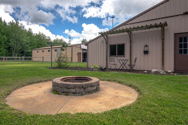 1442 W Tyler Road, Hart, MI 49420