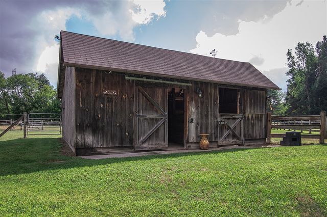 1442 W Tyler Road, Hart, MI 49420