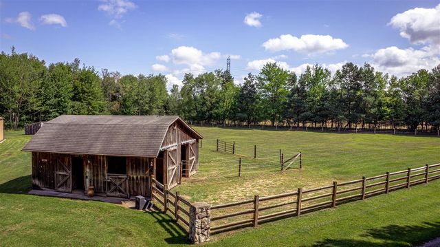 1442 W Tyler Road, Hart, MI 49420