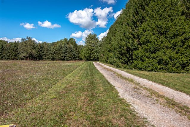 1442 W Tyler Road, Hart, MI 49420