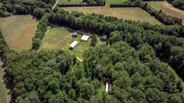 1442 W Tyler Road, Hart, MI 49420