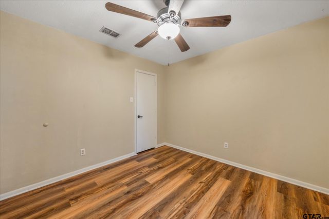 226 Colonial Cir, Athens, TX 75751