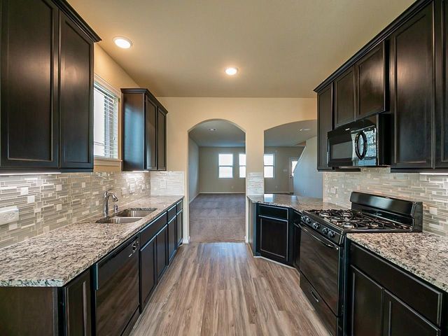 2303 Altman Trail, Houston, TX 77014