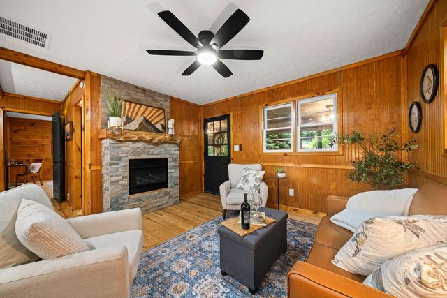 150 Summit Street, Ellijay, GA 30540