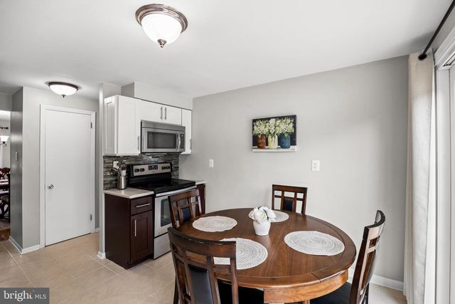 450 PELHAM RD, Cherry Hill, NJ 08034