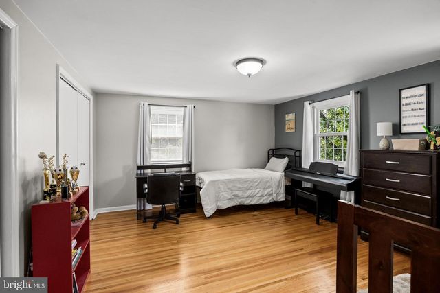 450 PELHAM RD, Cherry Hill, NJ 08034