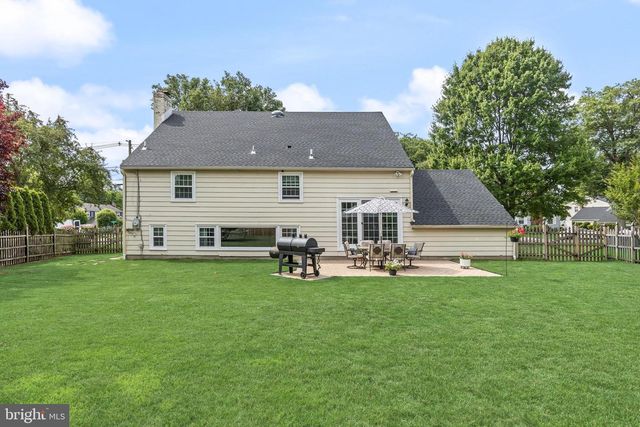 450 PELHAM RD, Cherry Hill, NJ 08034