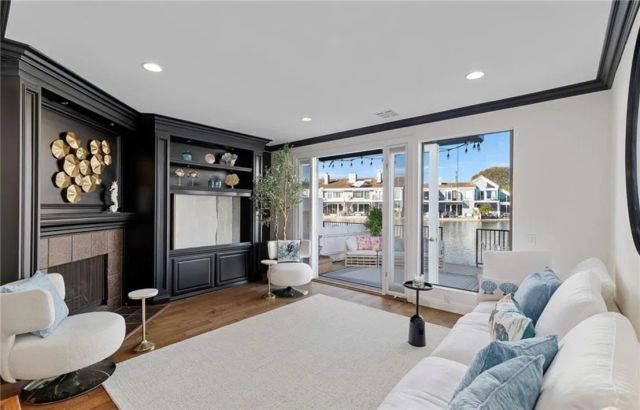 16104 Tortola, Huntington Beach, CA 92649