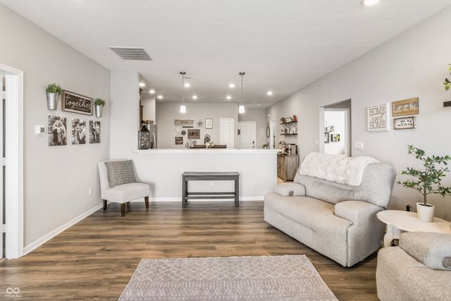 6664 Dunkirk Drive, Mccordsville, IN 46055