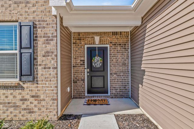 6664 Dunkirk Drive, Mccordsville, IN 46055