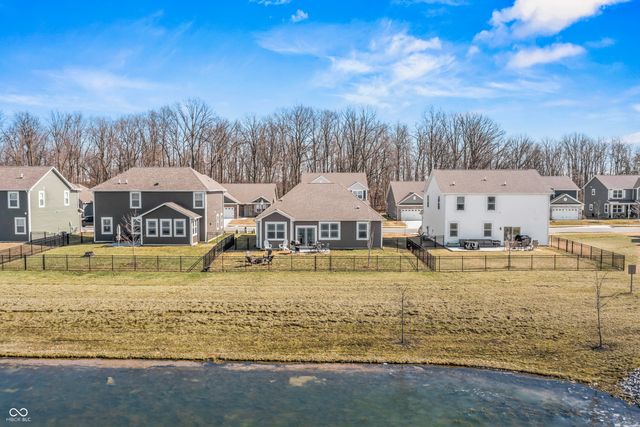 6664 Dunkirk Drive, Mccordsville, IN 46055