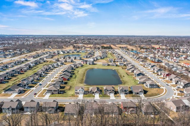 6664 Dunkirk Drive, Mccordsville, IN 46055