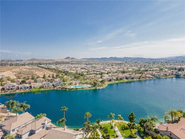 29889 Warm Sands Drive, Menifee, CA 92584