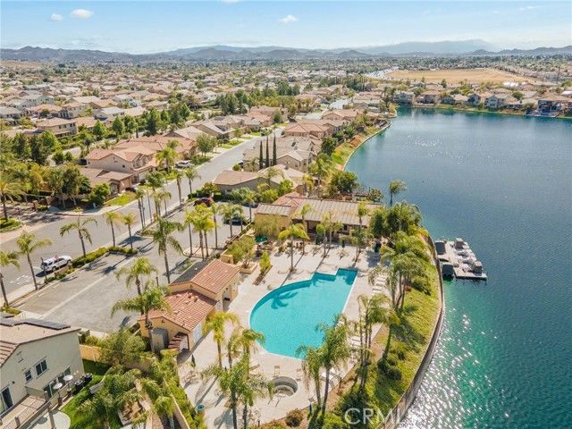 29889 Warm Sands Drive, Menifee, CA 92584