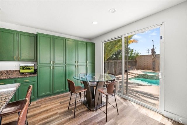 29889 Warm Sands Drive, Menifee, CA 92584