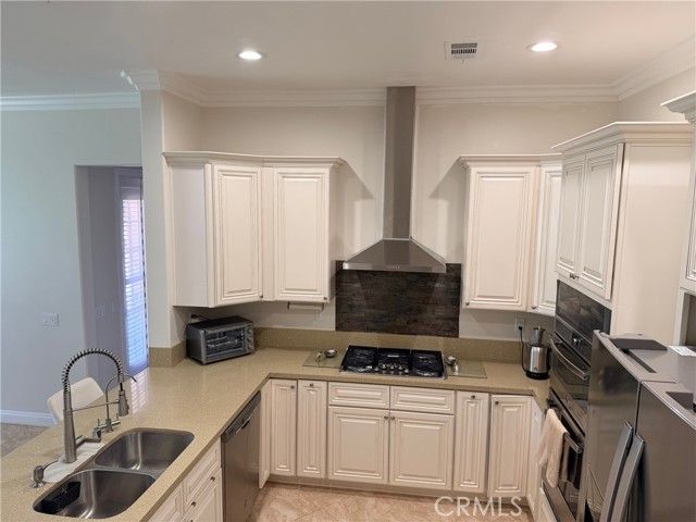 27370 Stonehenge, Hemet, CA 92544