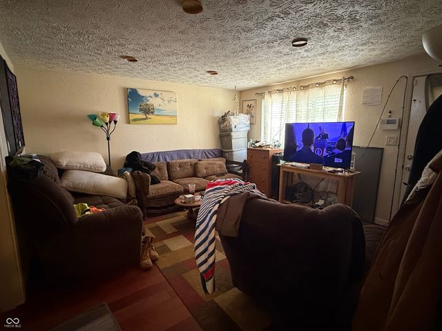 3450 Pleasant Creek Drive, Indianapolis, IN 46227