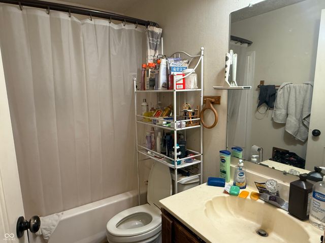 3450 Pleasant Creek Drive, Indianapolis, IN 46227