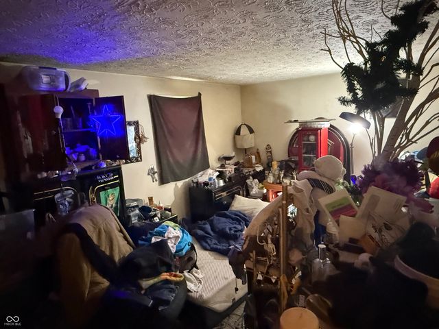 3450 Pleasant Creek Drive, Indianapolis, IN 46227