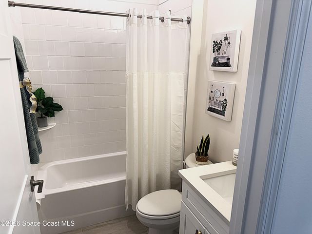 530 Janus Road NE, Palm Bay, FL 32907