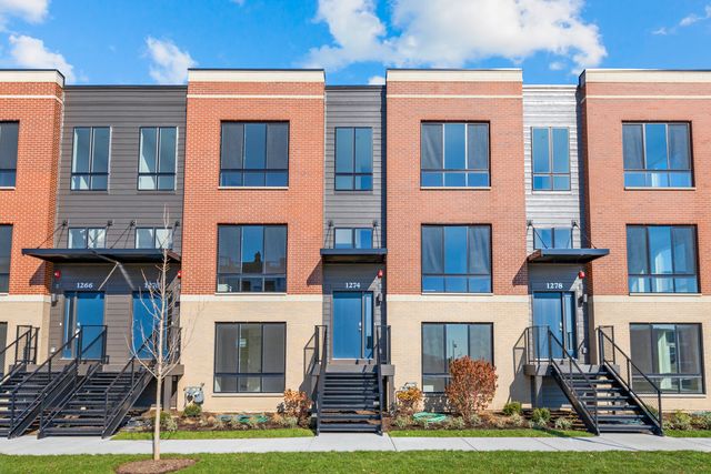 1274 Catalina Court, Schaumburg, IL 60173