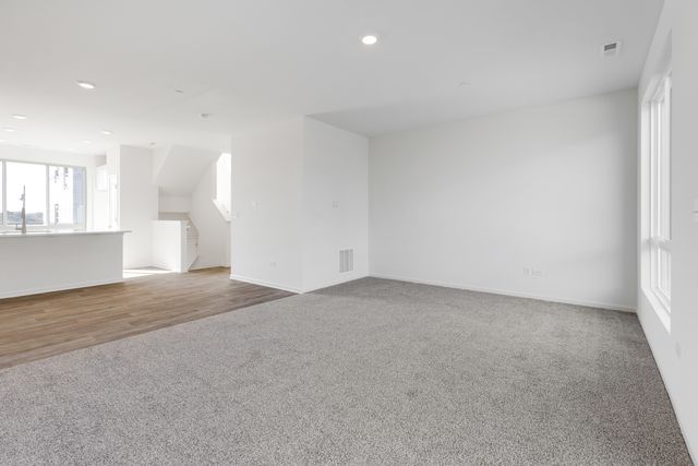 1274 Catalina Court, Schaumburg, IL 60173