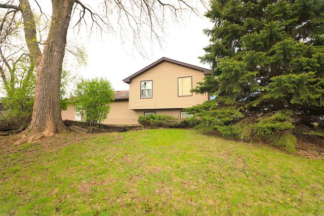 319 Dean Circle, Bolingbrook, IL 60440