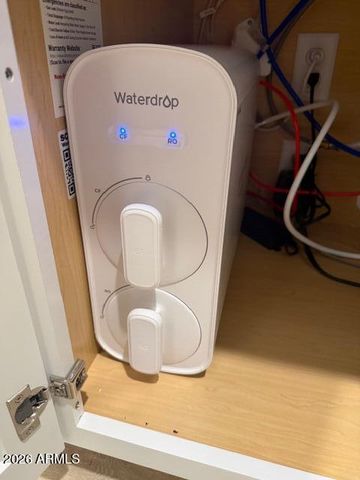 5818 E ZACHARY Drive, Phoenix, AZ 85054