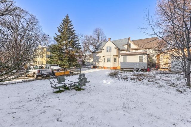 229 Fairmont Ave, Worcester, MA 01604
