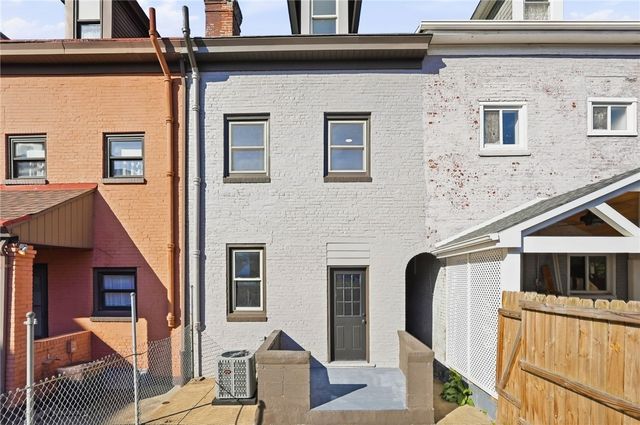 172 49th St, Lawrenceville, PA 15201