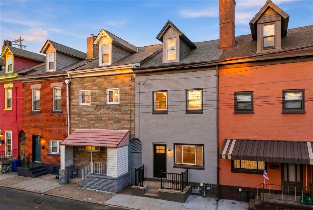 172 49th St, Lawrenceville, PA 15201