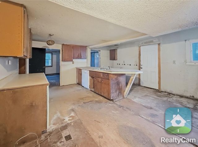 111 Rotterdam Avenue, Muskegon, MI 49444