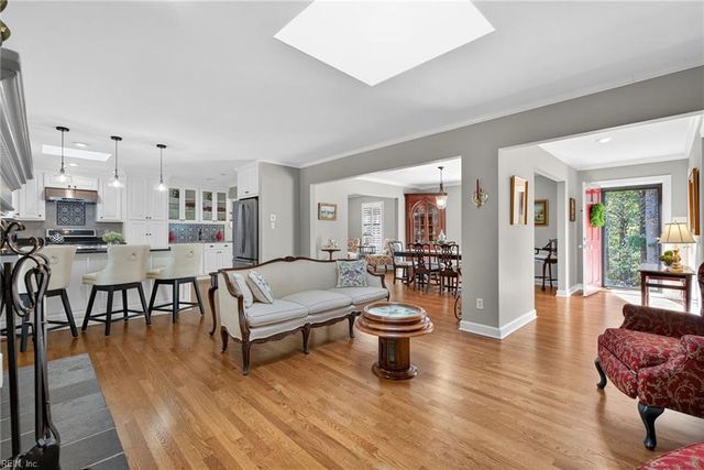 100 Holdsworth RD, Williamsburg, VA 23185