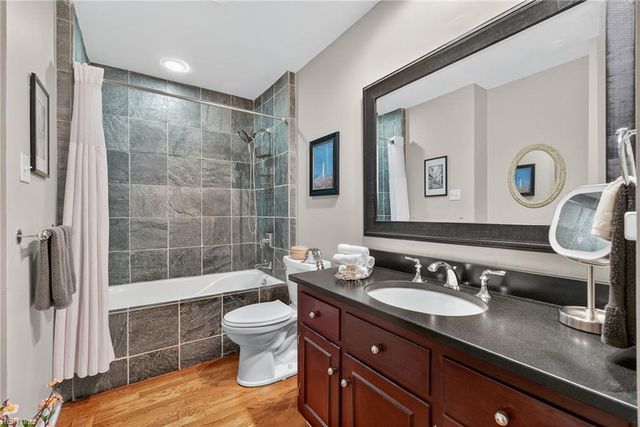 100 Holdsworth RD, Williamsburg, VA 23185